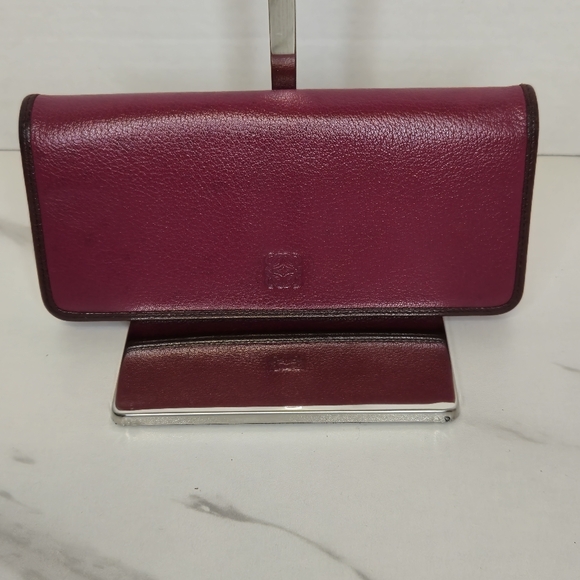 Loewe Anagram Raspberry Pink Leather Long Wallet - Picture 2 of 12